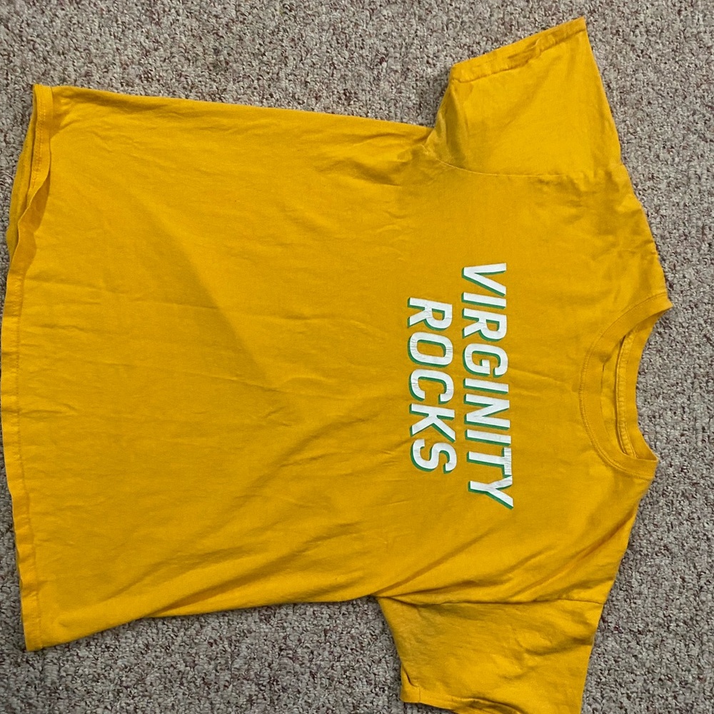 Danny Duncan size L. Virgin t-shirt